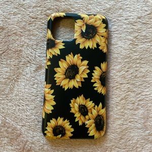 iPhone 11 Pro Sunflower Case 🌸 3 for $20